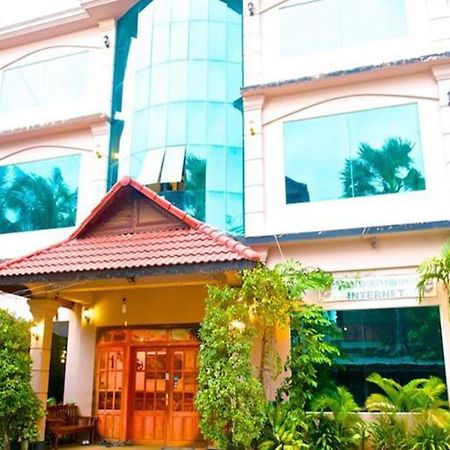 Green Park Village Guesthouse Сиемрип Экстерьер фото