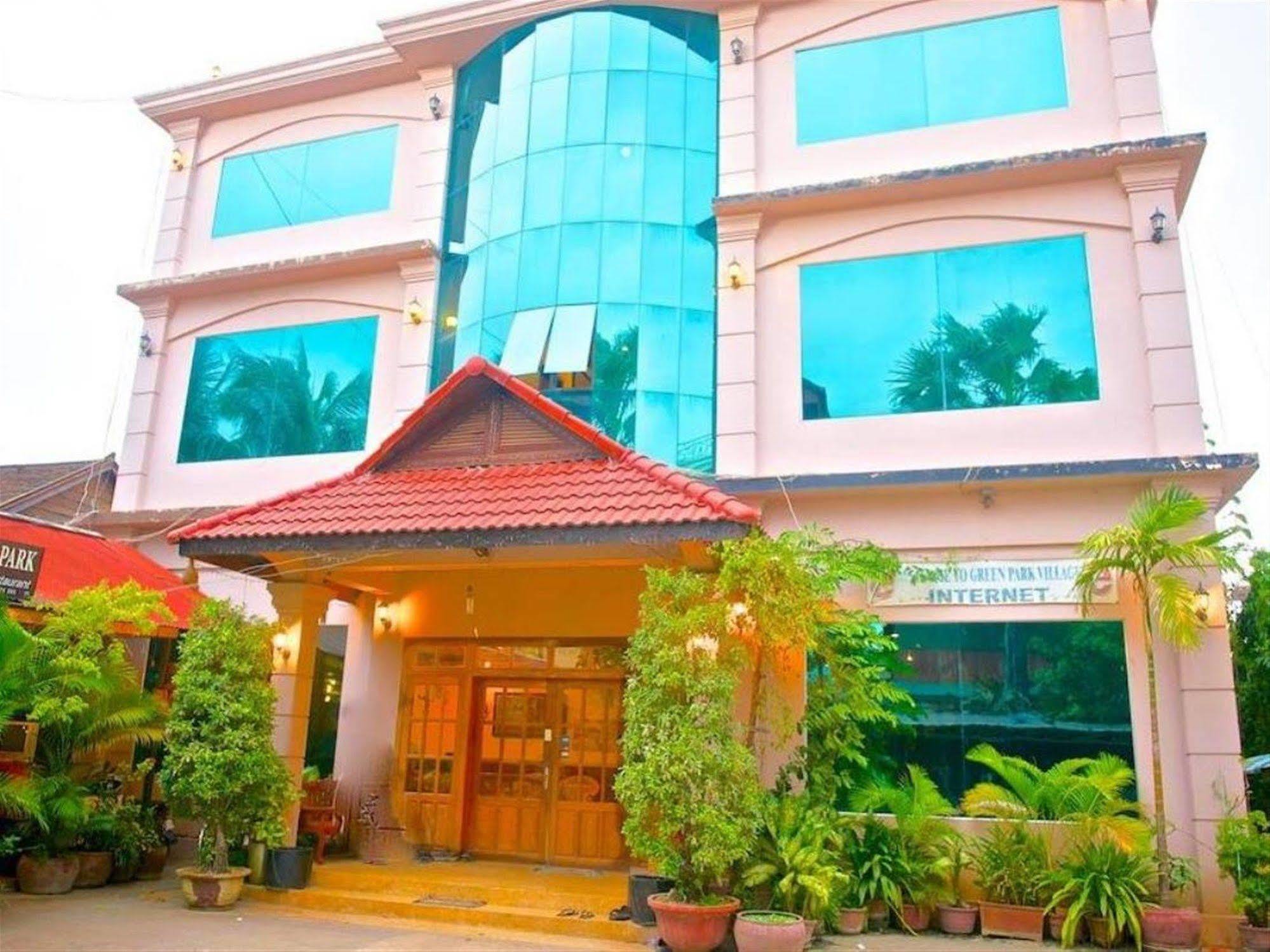 Green Park Village Guesthouse Сиемрип Экстерьер фото